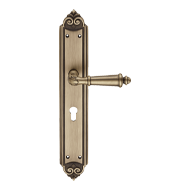 AIDA Door Lever handle on Plate - Frenc